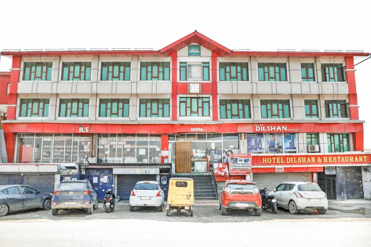 Oyo 72225 Hotel Dilshan Srinagar  Bagian luar foto