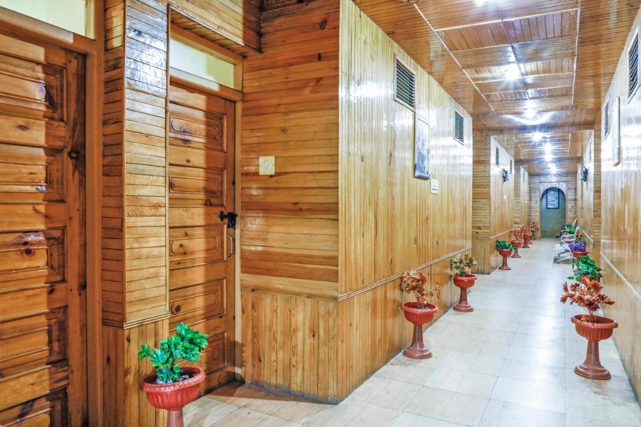 Oyo 72225 Hotel Dilshan Srinagar  Bagian luar foto